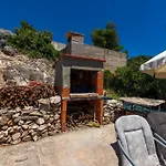Seaside Secluded Cove Torac, Hvar - 575 *